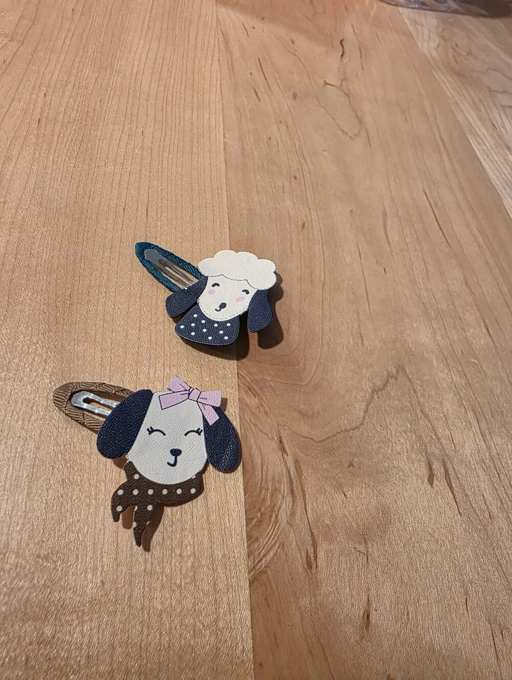 Girl's Dog Hair Clips